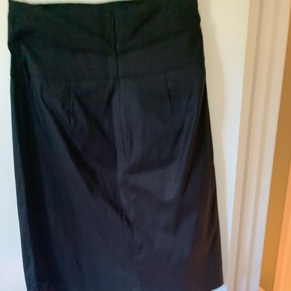 Club Monaco High waisted midi skirt - Picture 9 of 10